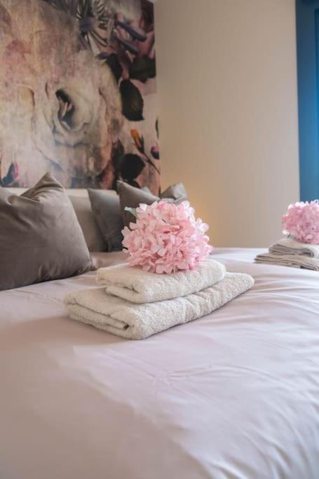 Flower Gardens Apartment